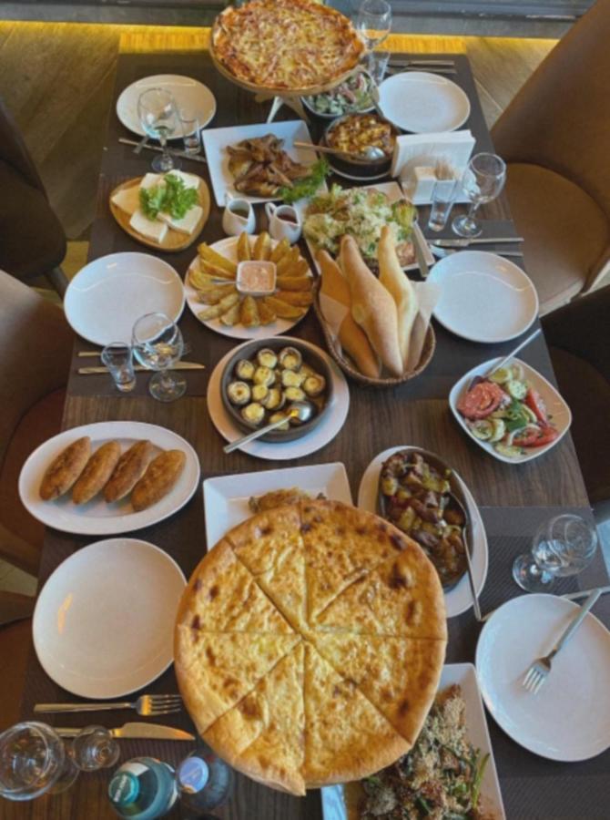 Batumi Luxury Resort & Sea View Aparthotel Buitenkant foto
