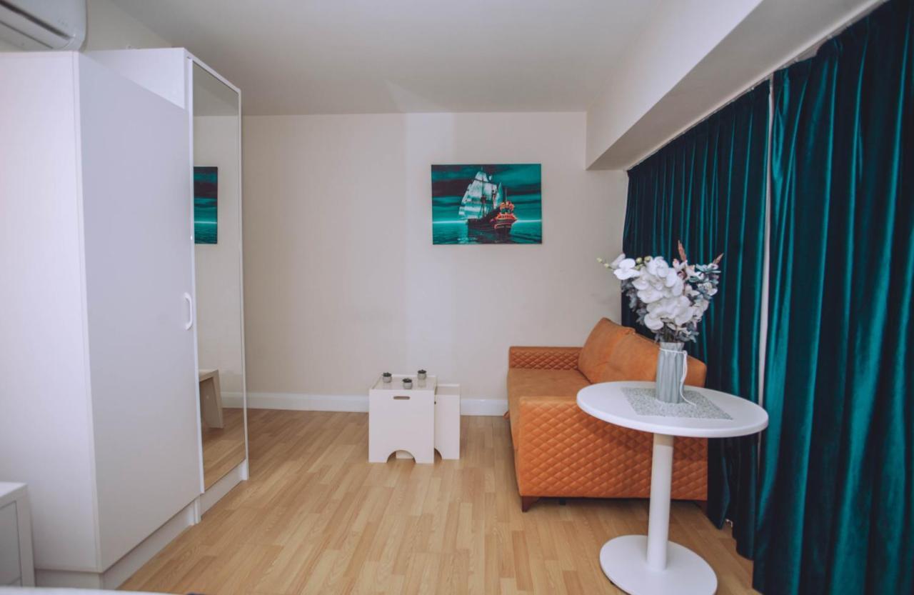 Batumi Luxury Resort & Sea View Aparthotel Buitenkant foto