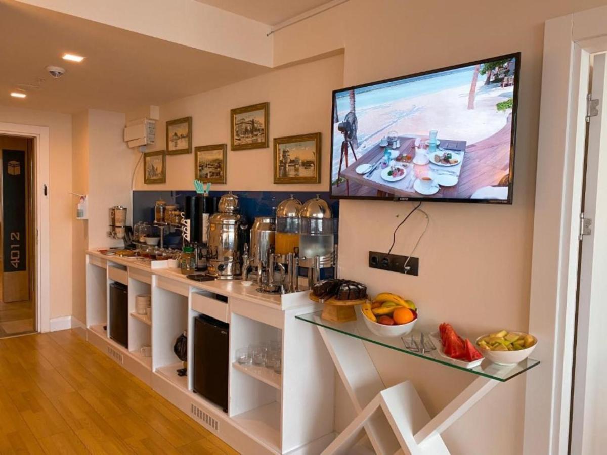 Batumi Luxury Resort & Sea View Aparthotel Buitenkant foto